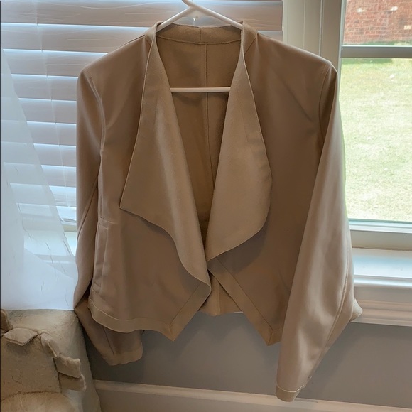 beige blazer (NEVER WORN) - Picture 1 of 4